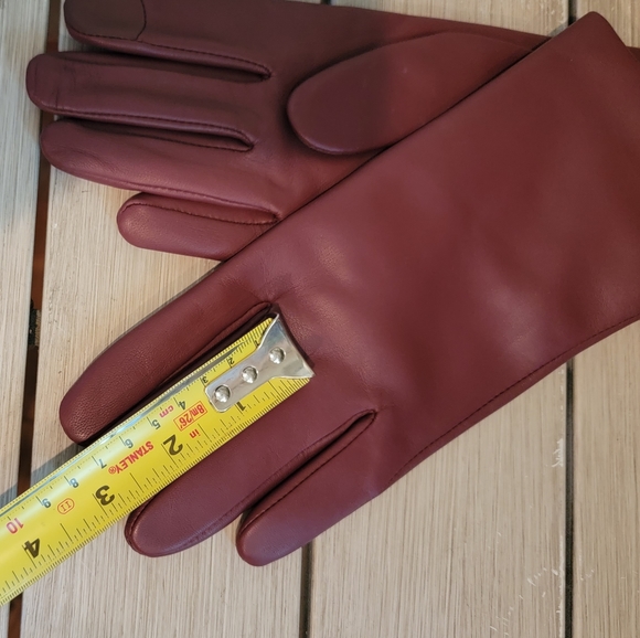 Coach leather tech gloves size 7.5 - Picture 6 of 6